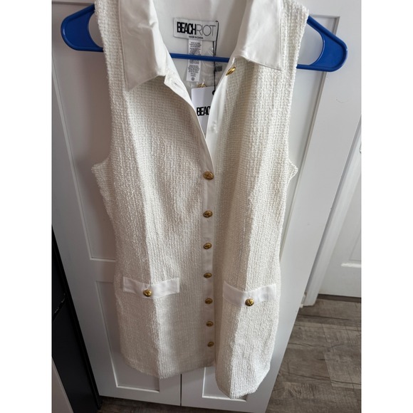 Beach Riot Dresses & Skirts - Beach Riot White Tweed Sleeveless Mini Dress Gold Button Front Size Medium NEW